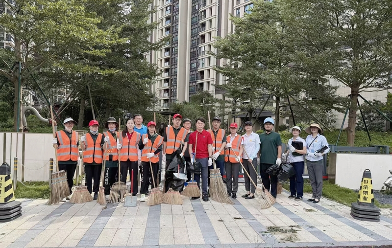 6389985811060071349011158